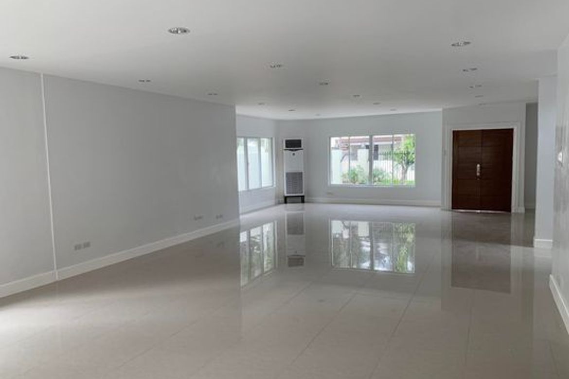 4 Bedroom House for Rent in Ugong, Pasig, Metro Manila