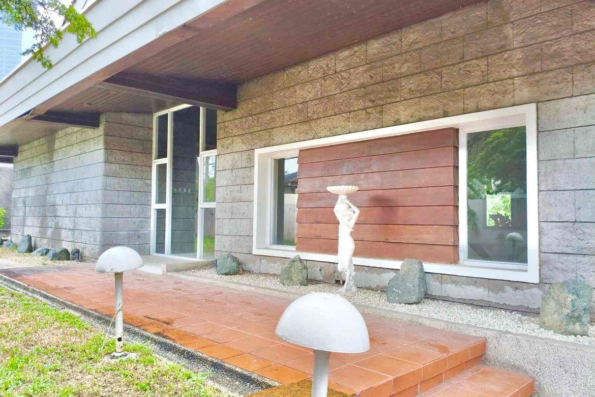 4 Bedroom House for Rent in Wack-Wack Greenhills, Mandaluyong, Metro Manila near MRT-3 Santolan photo 5
