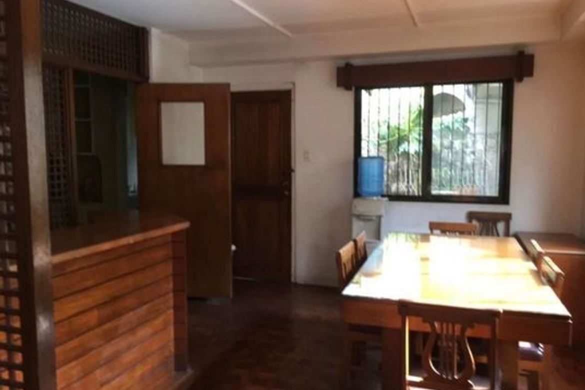 4 Bedroom House for Rent in Wack-Wack Greenhills, Mandaluyong, Metro Manila near MRT-3 Shaw Boulevard photo 3
