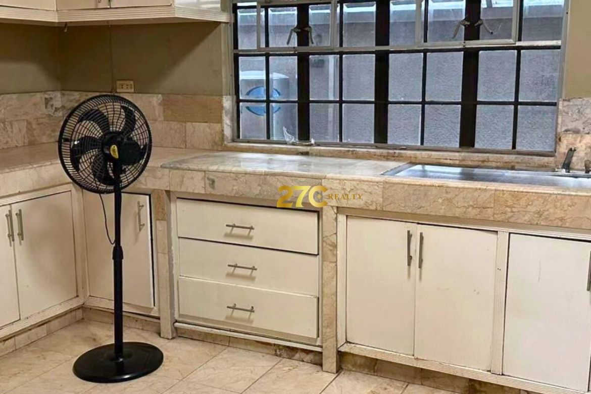 4 Bedroom House for Rent in White Plains, Quezon City, Metro Manila