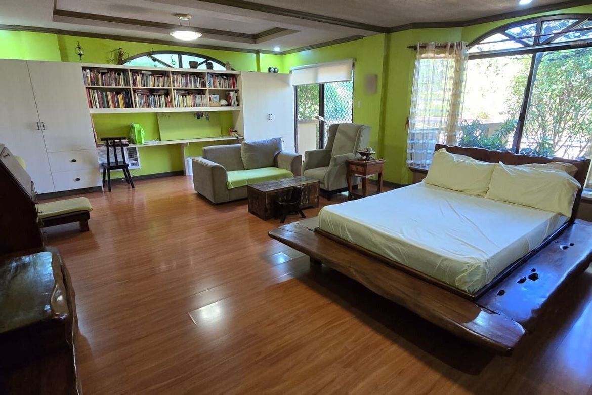 4 Bedroom House for Sale in Alabang, Muntinlupa, Metro Manila – photo 8