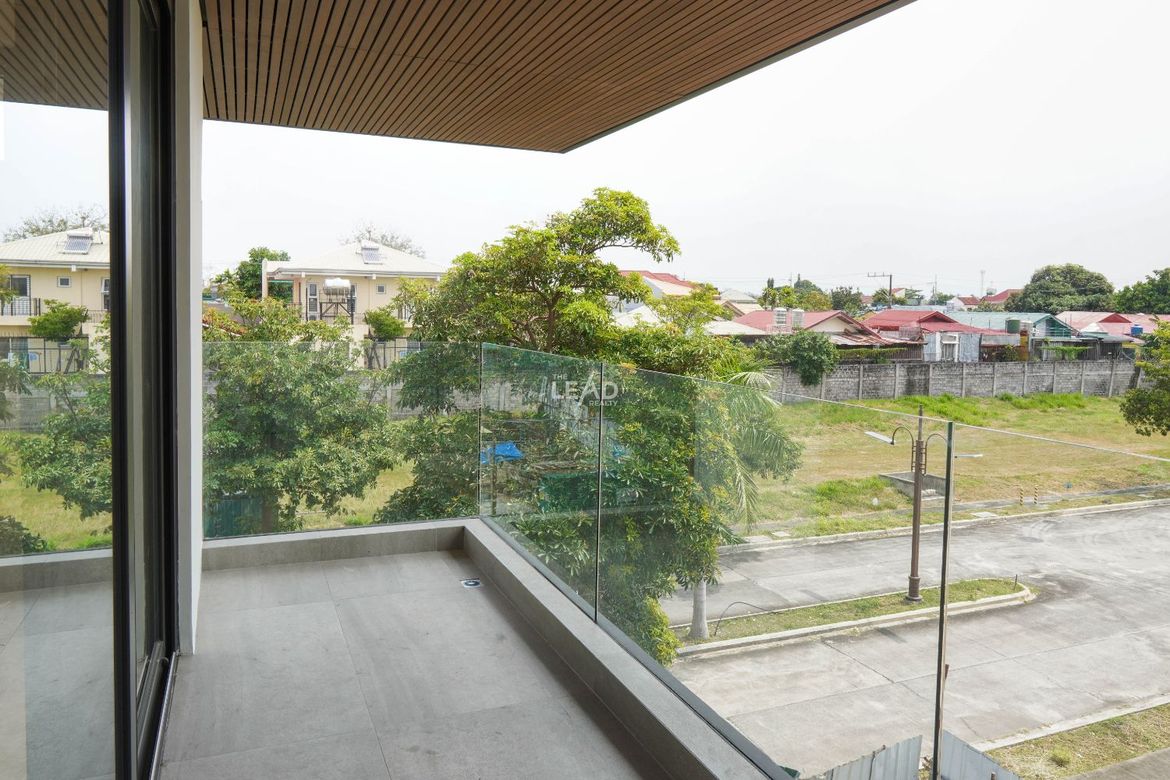 4 Bedroom House for Sale in Alabang West Village, Almanza Dos, Las Piñas, Metro Manila – photo 7