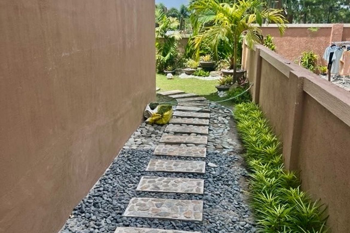 4 Bedroom House for Sale in Almanza Dos, Las Piñas, Metro Manila – photo 4