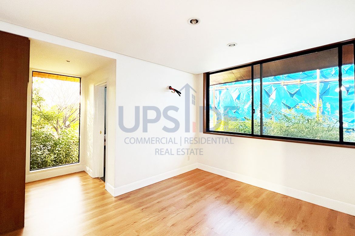 4 Bedroom House for Sale in Almanza Dos, Las Piñas, Metro Manila – photo 7