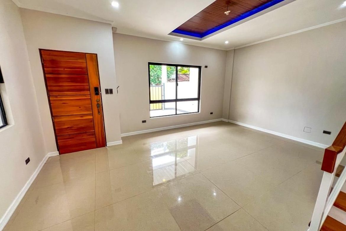 4 Bedroom House for Sale in Almanza Dos, Las Piñas, Metro Manila – photo 4