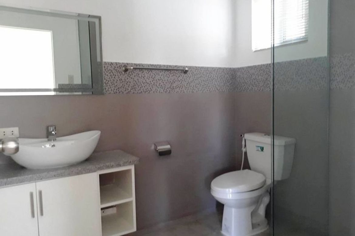 4 Bedroom House for Sale in Amsic, Angeles, Pampanga – photo 2