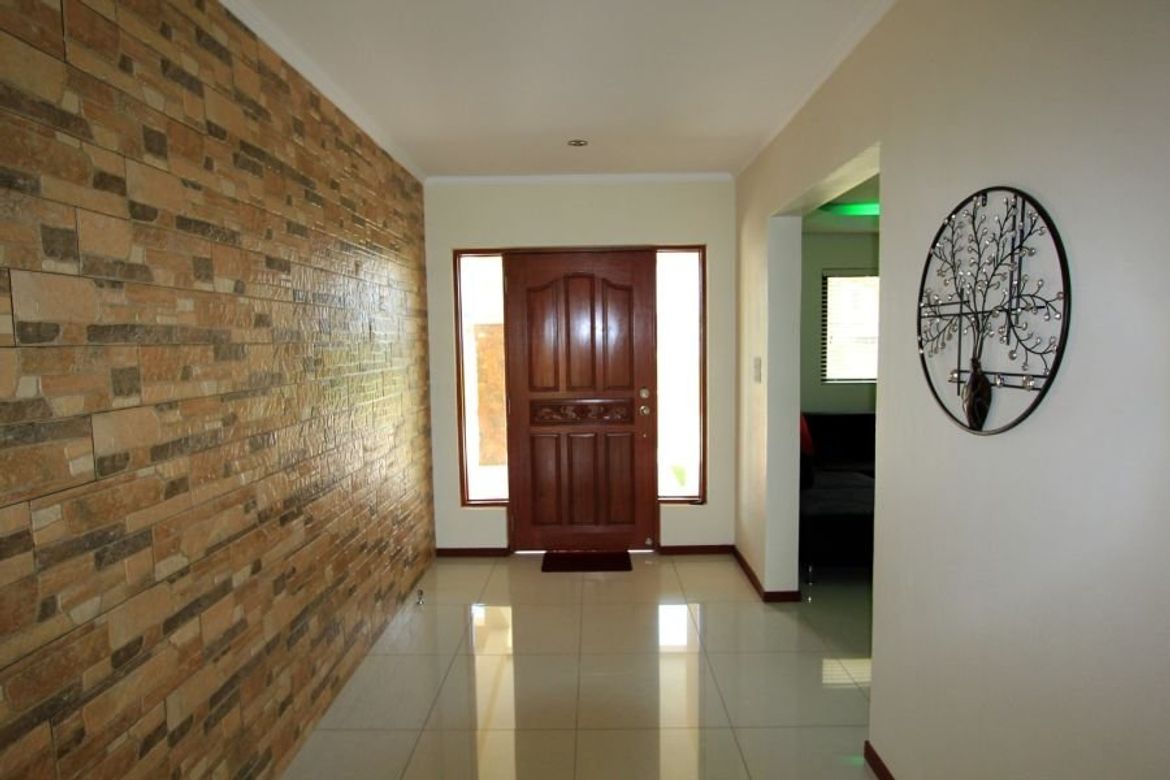 4 Bedroom House for Sale in Amsic, Angeles, Pampanga – photo 6