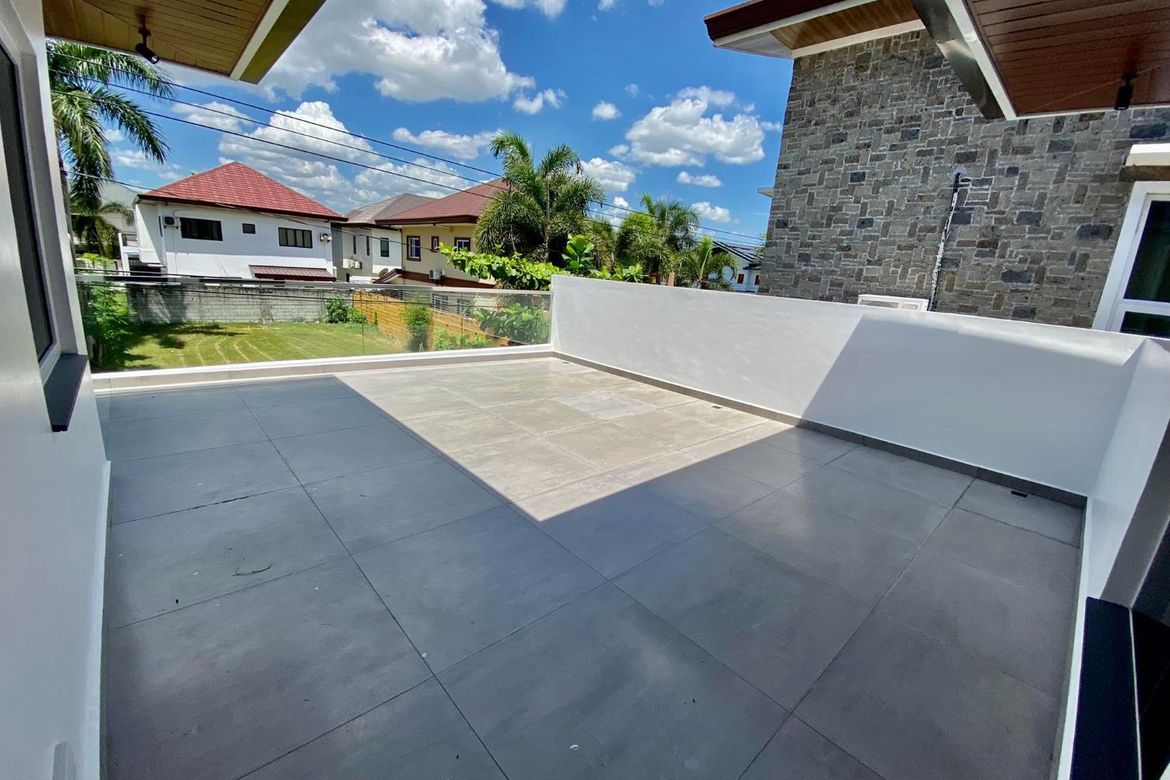 4 Bedroom House for Sale in Amsic, Angeles, Pampanga – photo 4