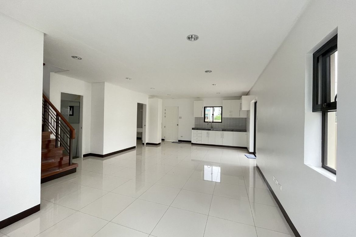 4 Bedroom House for Sale in Anabu I-B, Imus, Cavite – photo 6