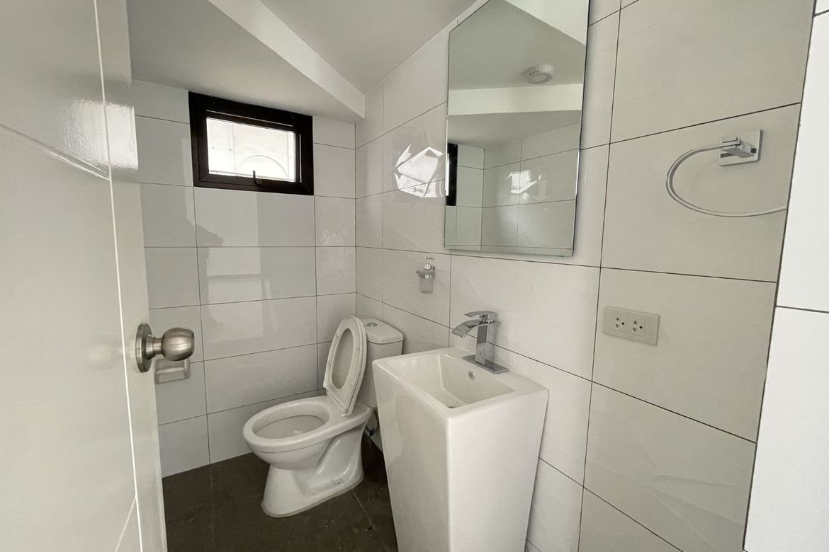 4 Bedroom House for Sale in Anabu I-B, Imus, Cavite – photo 7