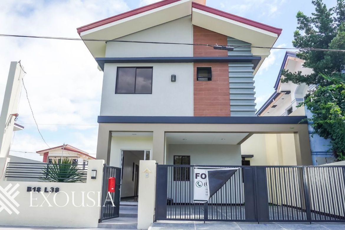 4 Bedroom House for Sale in Anabu I-B, Imus, Cavite