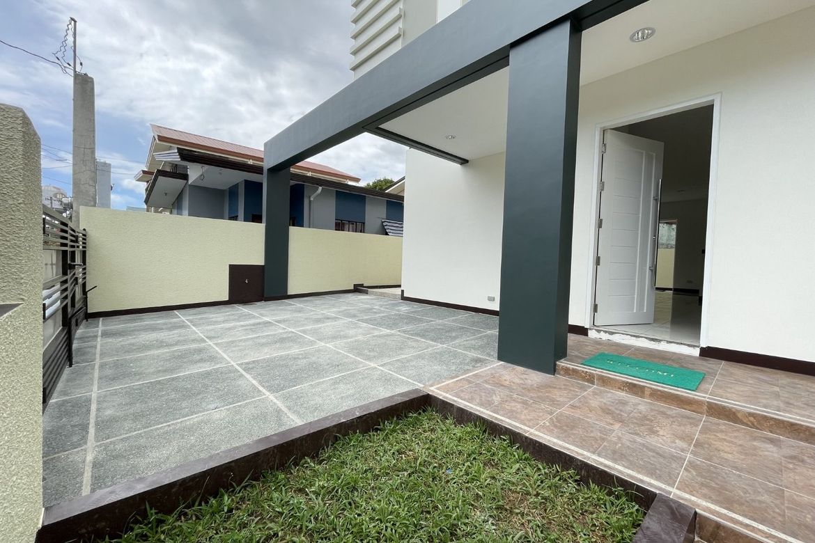 4 Bedroom House for Sale in Anabu I-D, Imus, Cavite – photo 4