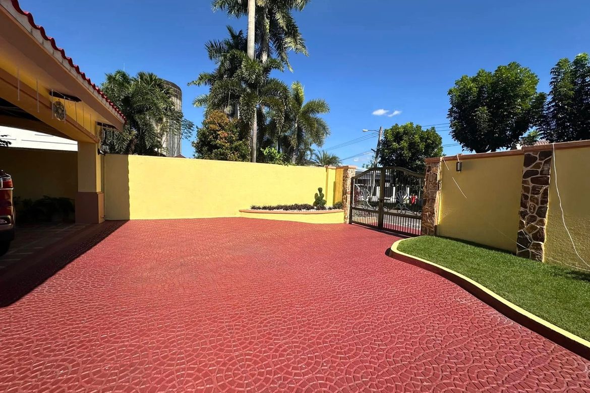 4 Bedroom House for Sale in Angeles, Pampanga – photo 3