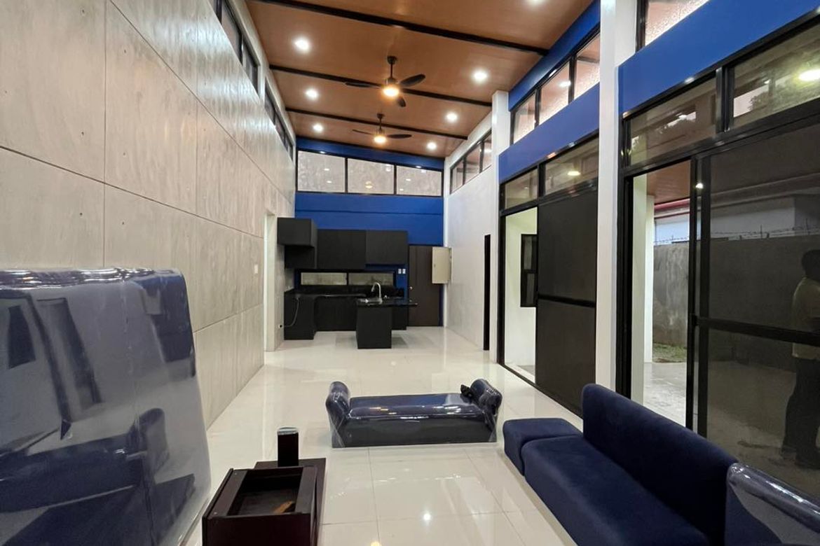 4 Bedroom House for Sale in Anunas, Angeles, Pampanga – photo 3