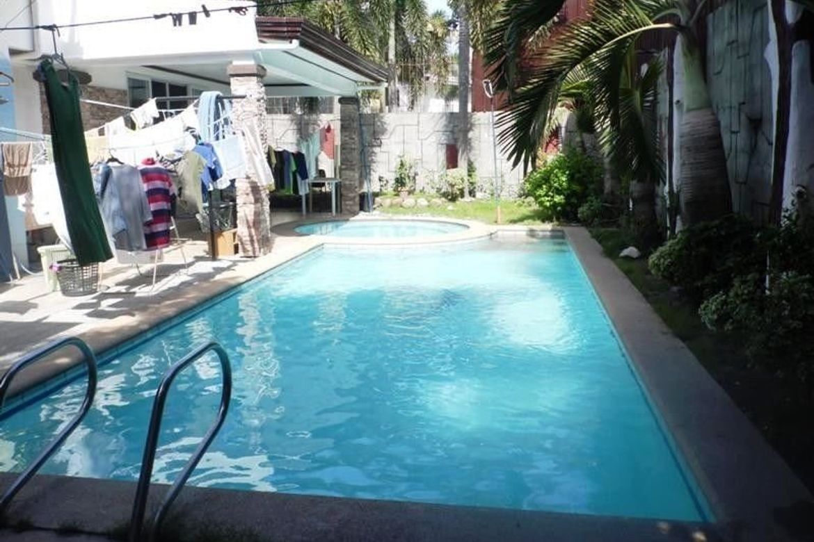 4 Bedroom House for Sale in Anunas, Angeles, Pampanga