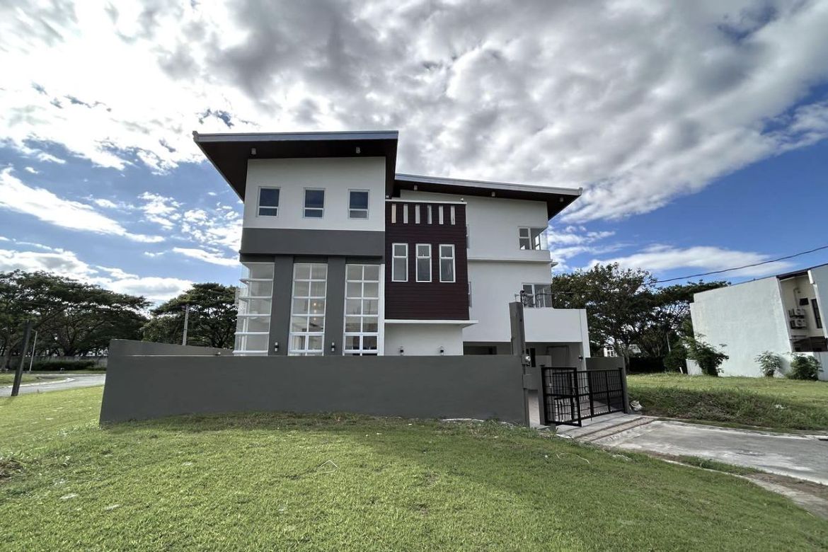 4 Bedroom House for Sale in Avida Settings Nuvali, Canlubang, Calamba, Laguna – photo 2
