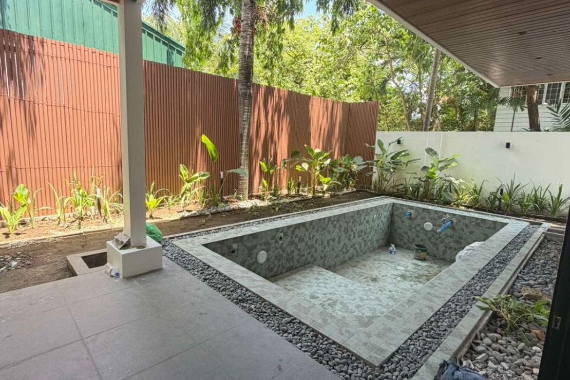 4 Bedroom House for Sale in Ayala Alabang Village, New Alabang Village, Muntinlupa, Metro Manila – photo 2