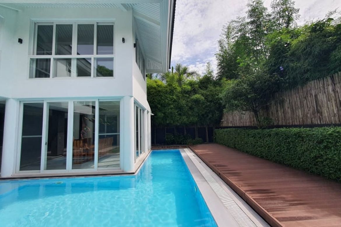 4 Bedroom House for Sale in Ayala Alabang Village, New Alabang Village, Muntinlupa, Metro Manila