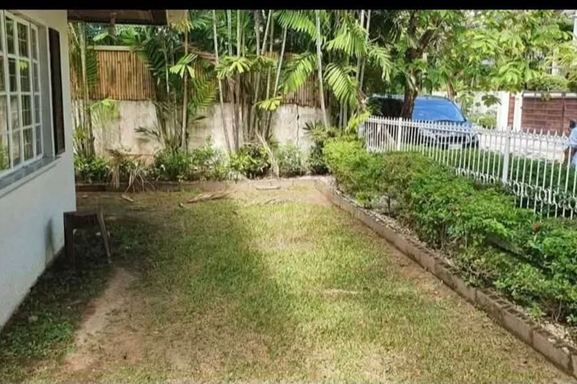 4 Bedroom House for Sale in Ayala Alabang Village, New Alabang Village, Muntinlupa, Metro Manila