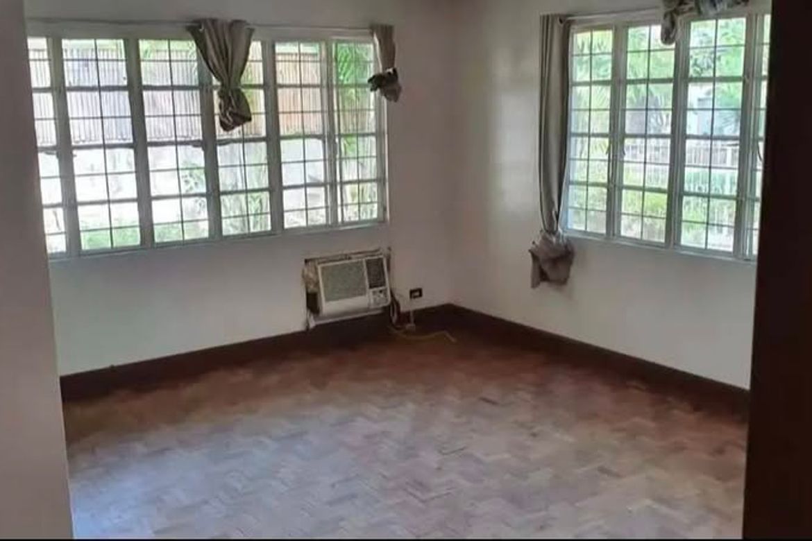4 Bedroom House for Sale in Ayala Alabang Village, New Alabang Village, Muntinlupa, Metro Manila – photo 6