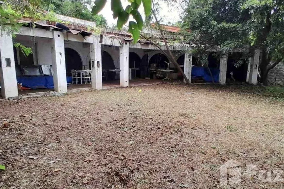 4 Bedroom House for Sale in Ayala Alabang Village, New Alabang Village, Muntinlupa, Metro Manila – photo 8