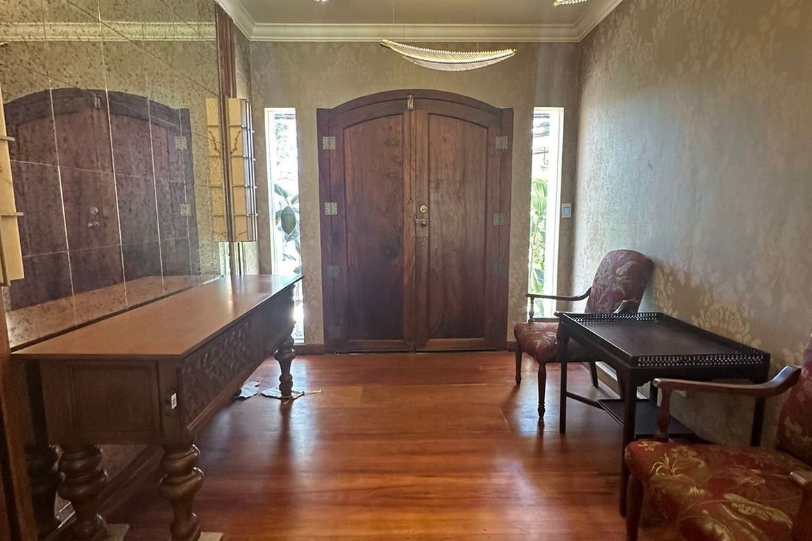 4 Bedroom House for Sale in Ayala Alabang Village, New Alabang Village, Muntinlupa, Metro Manila – photo 3