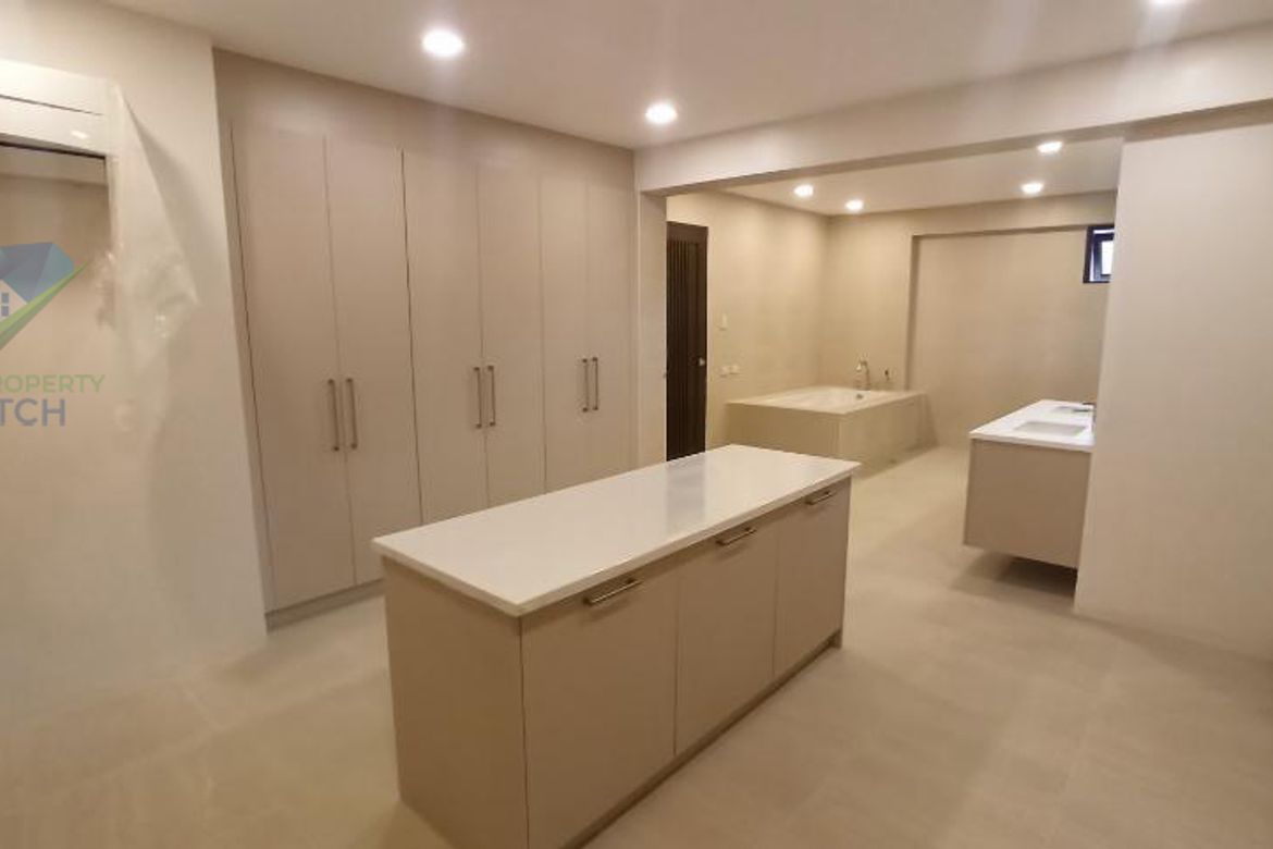 4 Bedroom House for Sale in Ayala Alabang Village, New Alabang Village, Muntinlupa, Metro Manila – photo 4
