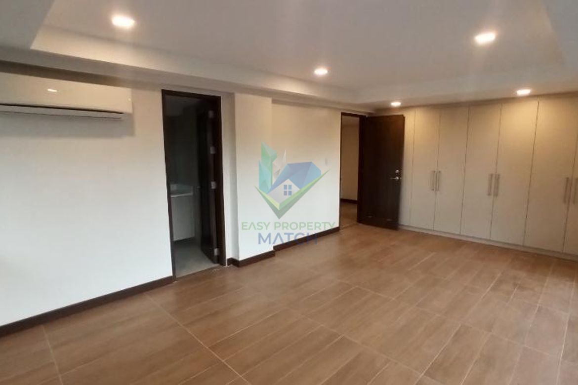 4 Bedroom House for Sale in Ayala Alabang Village, New Alabang Village, Muntinlupa, Metro Manila – photo 6