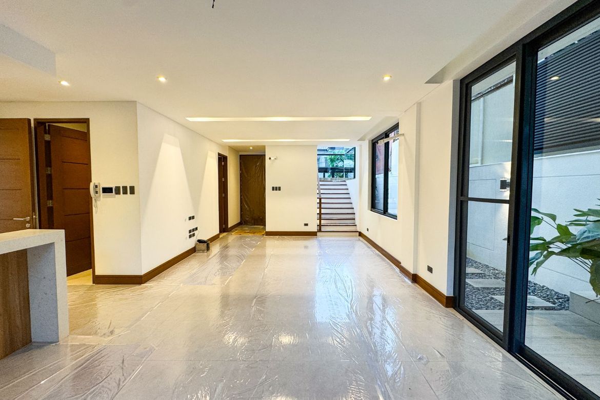 4 Bedroom House for Sale in Bagong Silangan, Quezon City, Metro Manila – photo 5