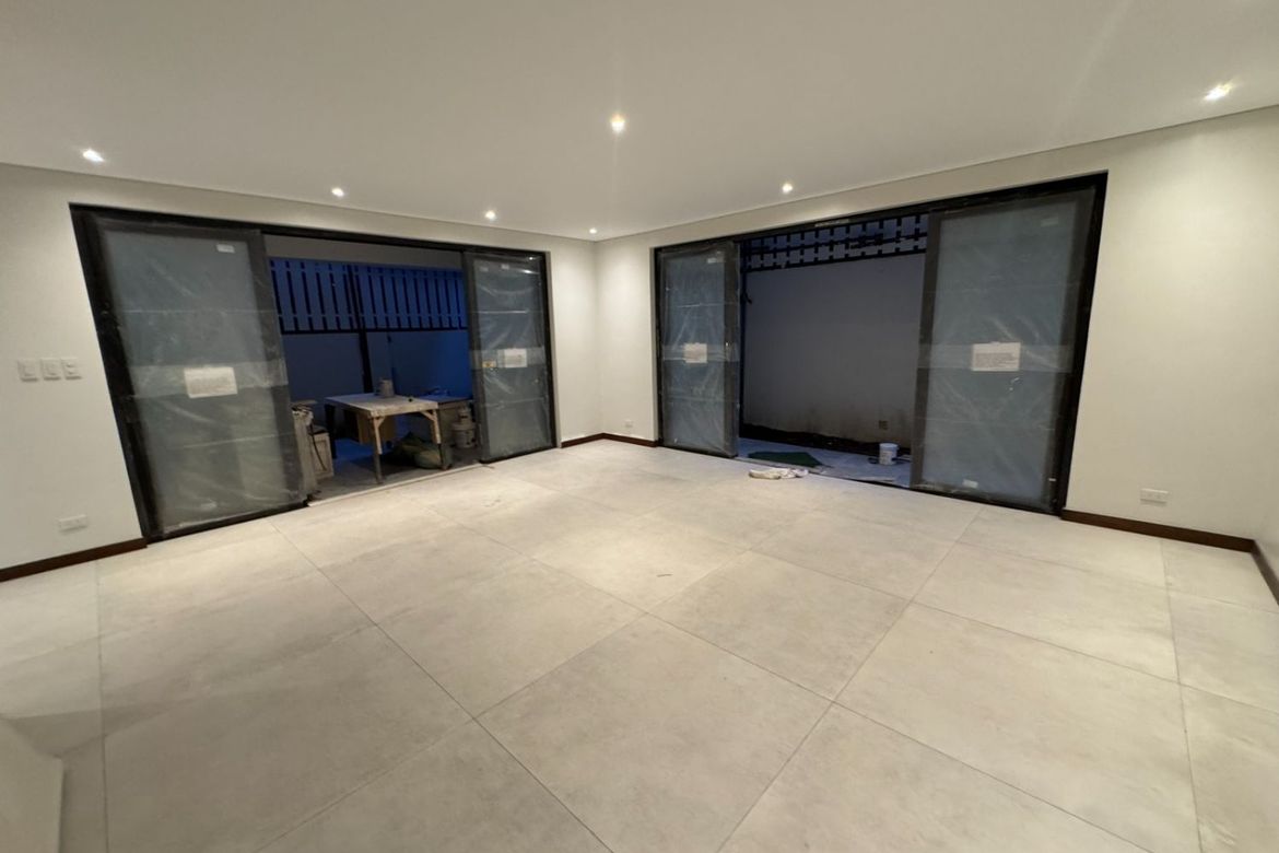 4 Bedroom House for Sale in Bagumbayan, Quezon City, Metro Manila