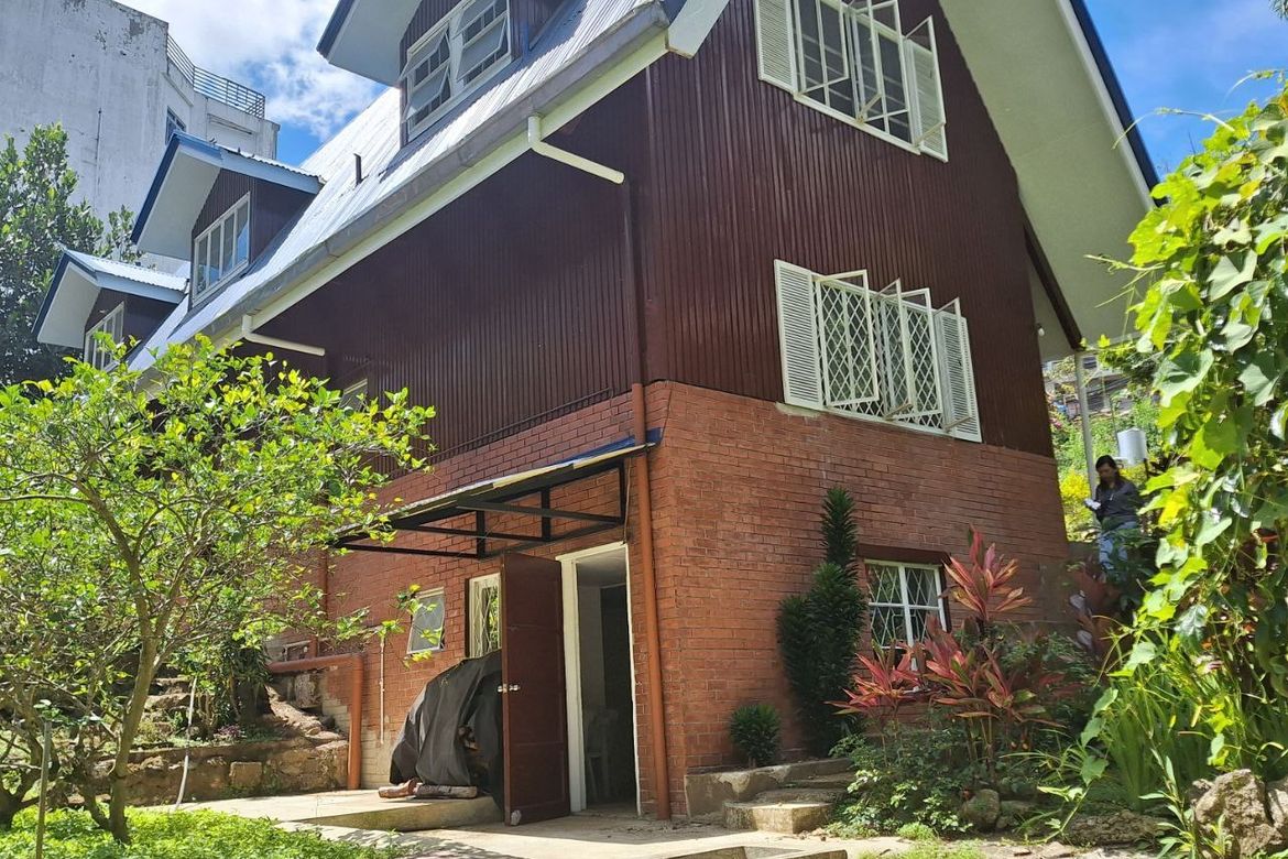 4 Bedroom House for Sale in Bakakeng Central, Baguio, Benguet