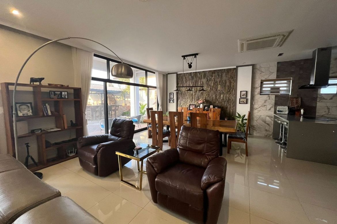 4 Bedroom House for Sale in Balibago, Angeles, Pampanga – photo 4