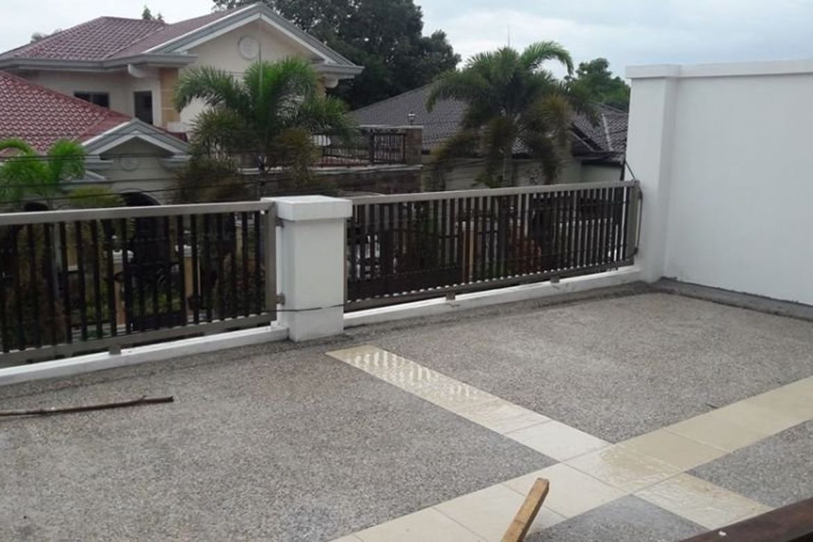 4 Bedroom House for Sale in Balibago, Angeles, Pampanga – photo 2