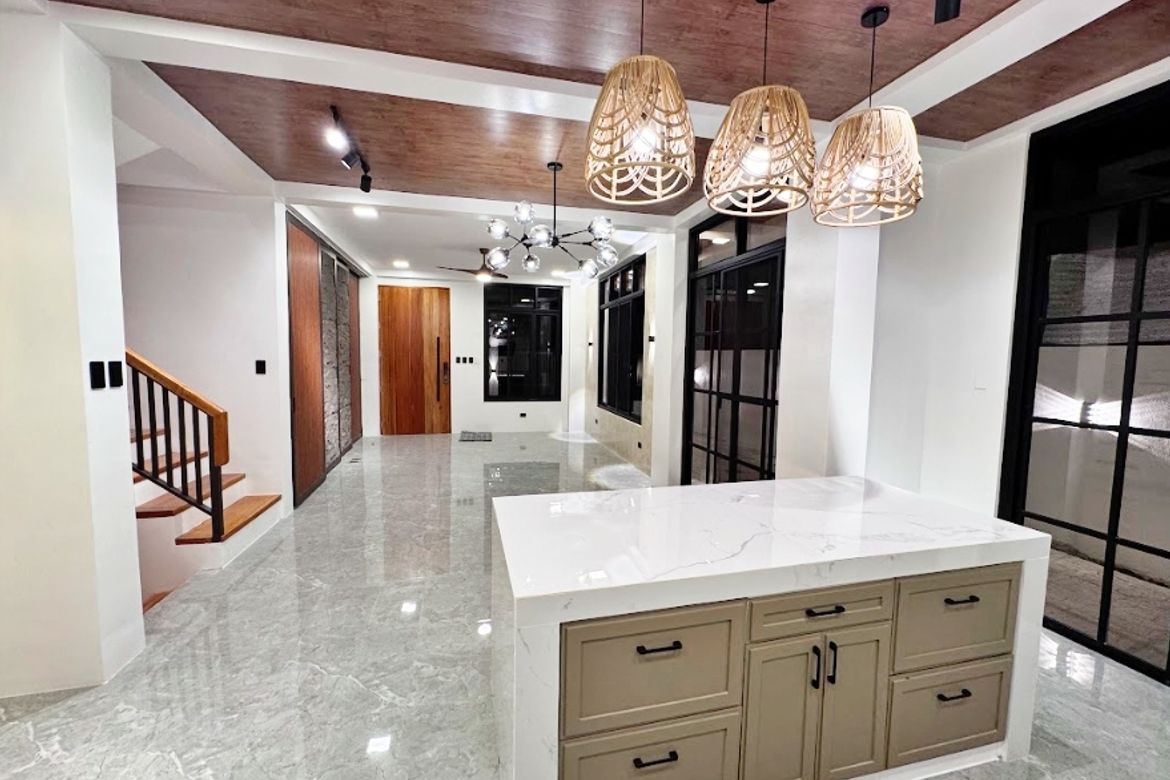 4 Bedroom House for Sale in Balibago, Santa Rosa, Laguna – photo 6