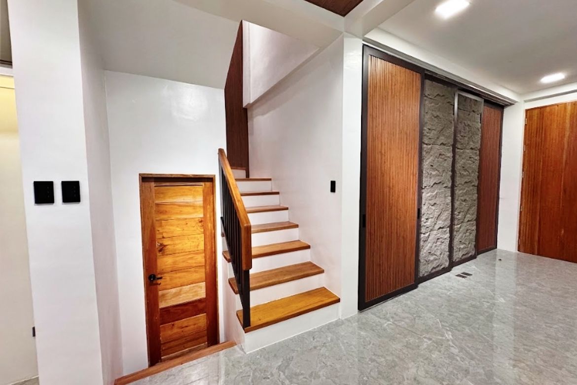 4 Bedroom House for Sale in Balibago, Santa Rosa, Laguna – photo 8