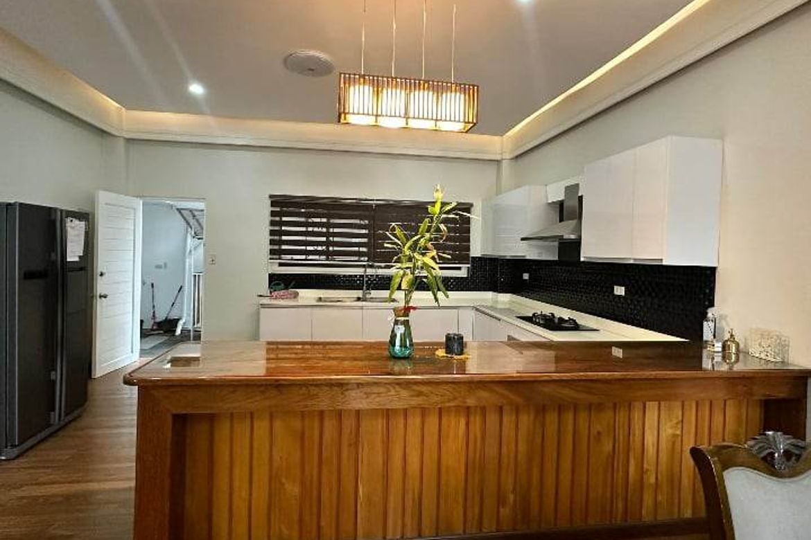 4 Bedroom House for Sale in Banilad, Cebu City, Cebu – photo 4