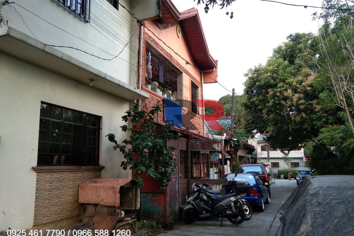 4 Bedroom House for Sale in Barangay 175, Caloocan, Metro Manila