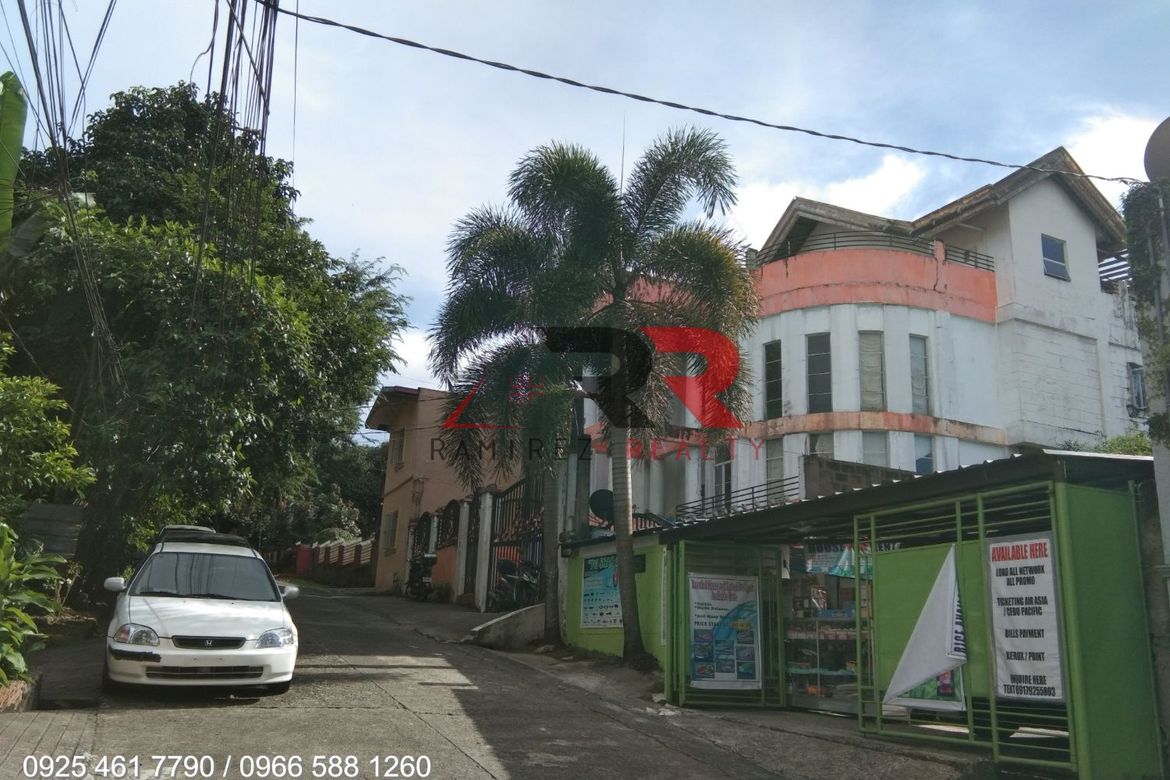 4 Bedroom House for Sale in Barangay 179, Caloocan, Metro Manila