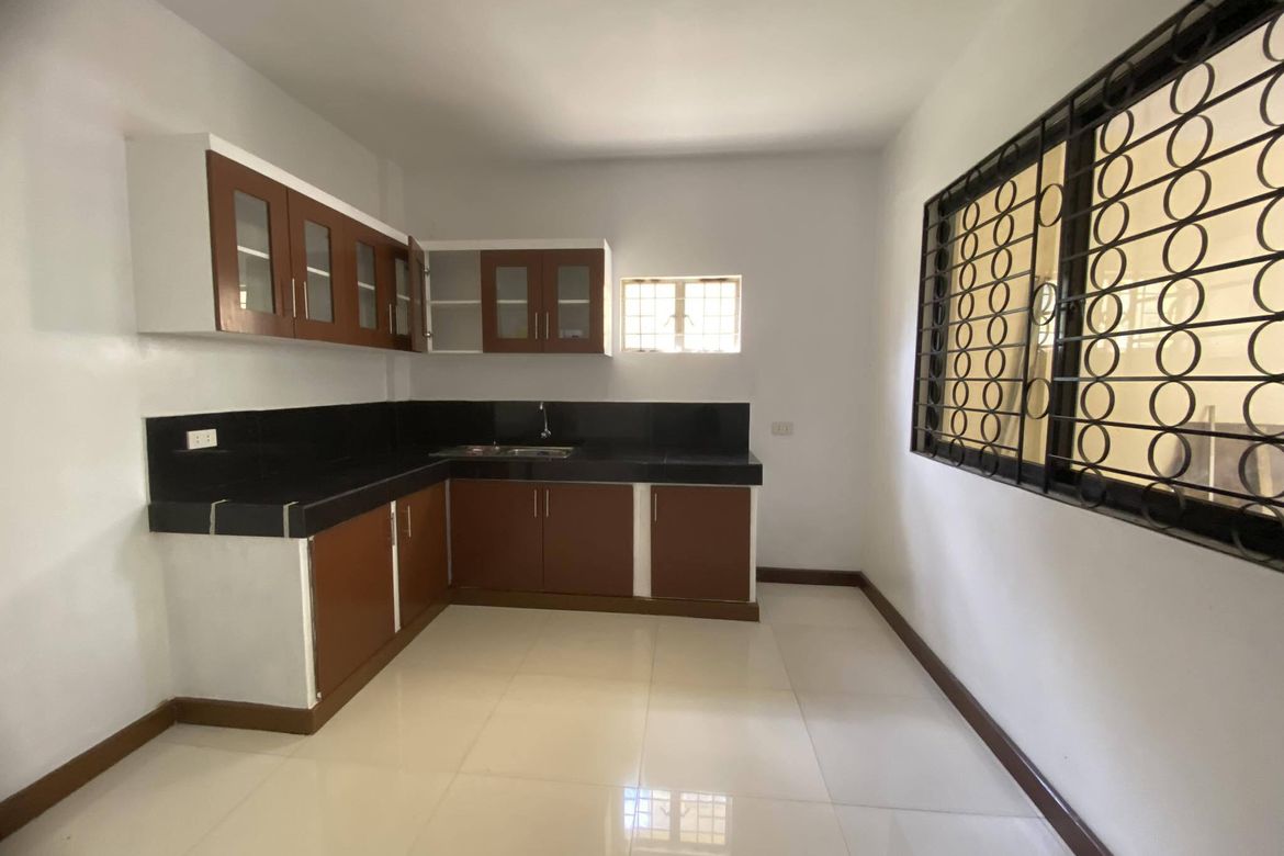 4 Bedroom House for Sale in Barangay 179, Caloocan, Metro Manila – photo 6