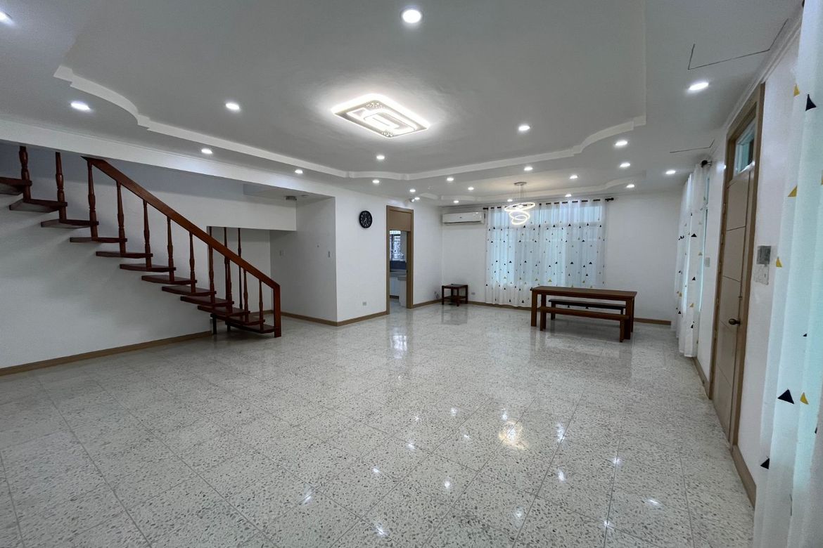 4 Bedroom House for Sale in Barangay 201, Pasay, Metro Manila – photo 2