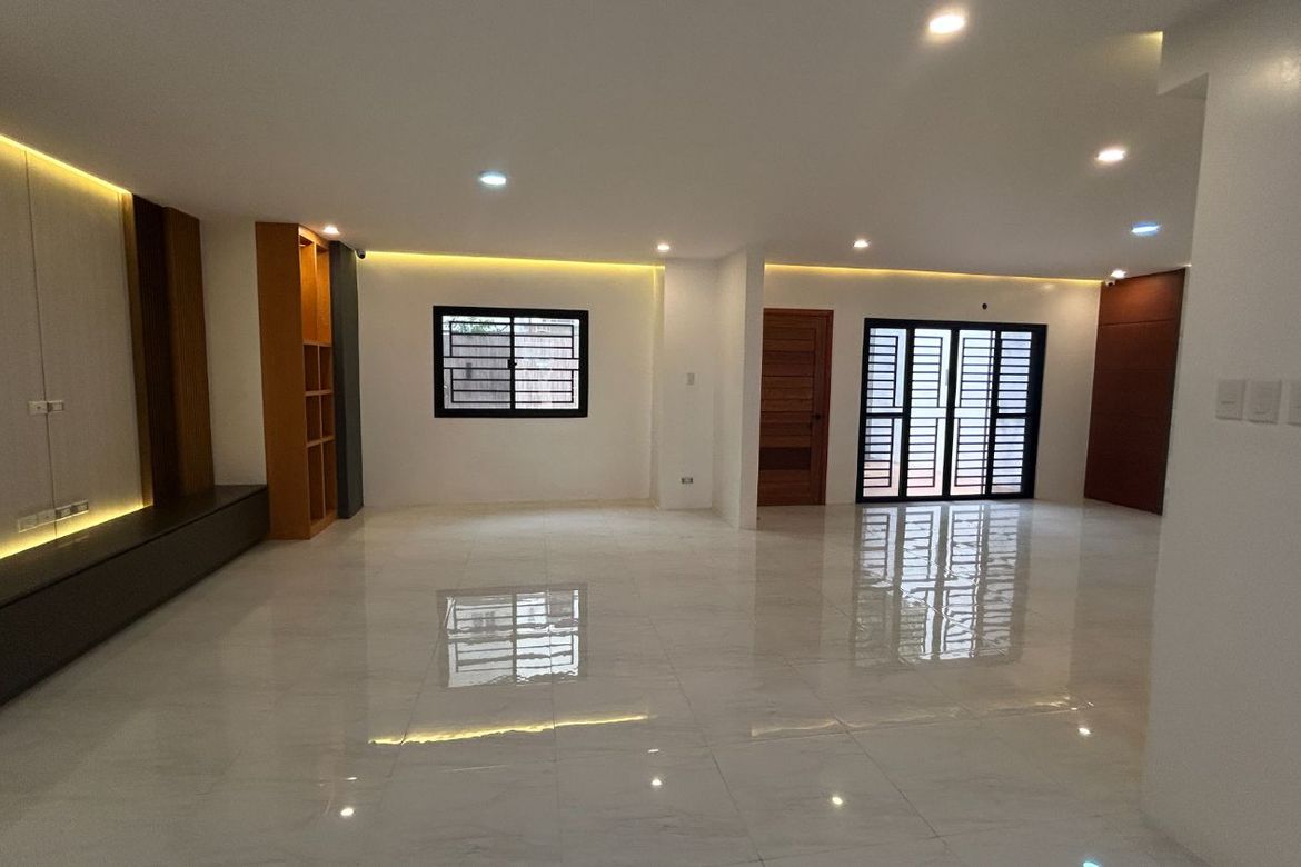 4 Bedroom House for Sale in Barangay 201, Pasay, Metro Manila – photo 3
