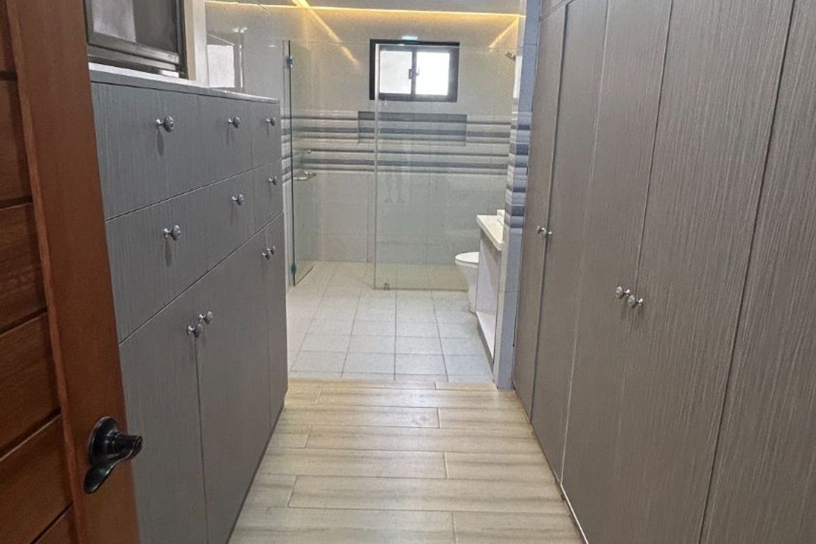 4 Bedroom House for Sale in Barangay 201, Pasay, Metro Manila – photo 7