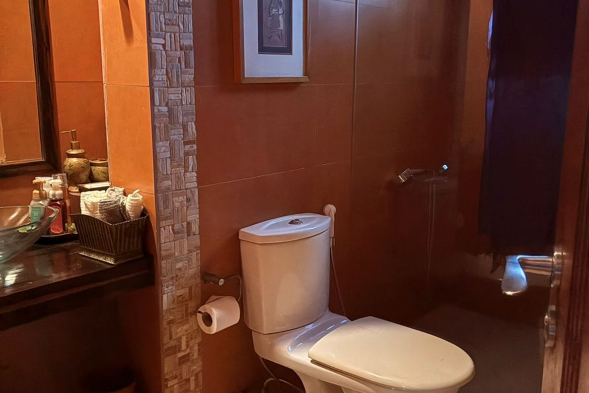 4 Bedroom House for Sale in Barangka, Marikina, Metro Manila – photo 2