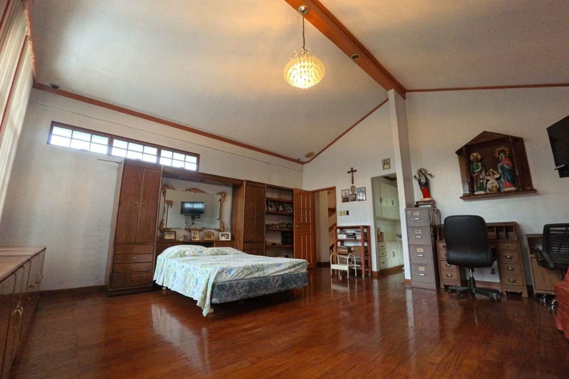 4 Bedroom House for Sale in Barangka, Marikina, Metro Manila – photo 7