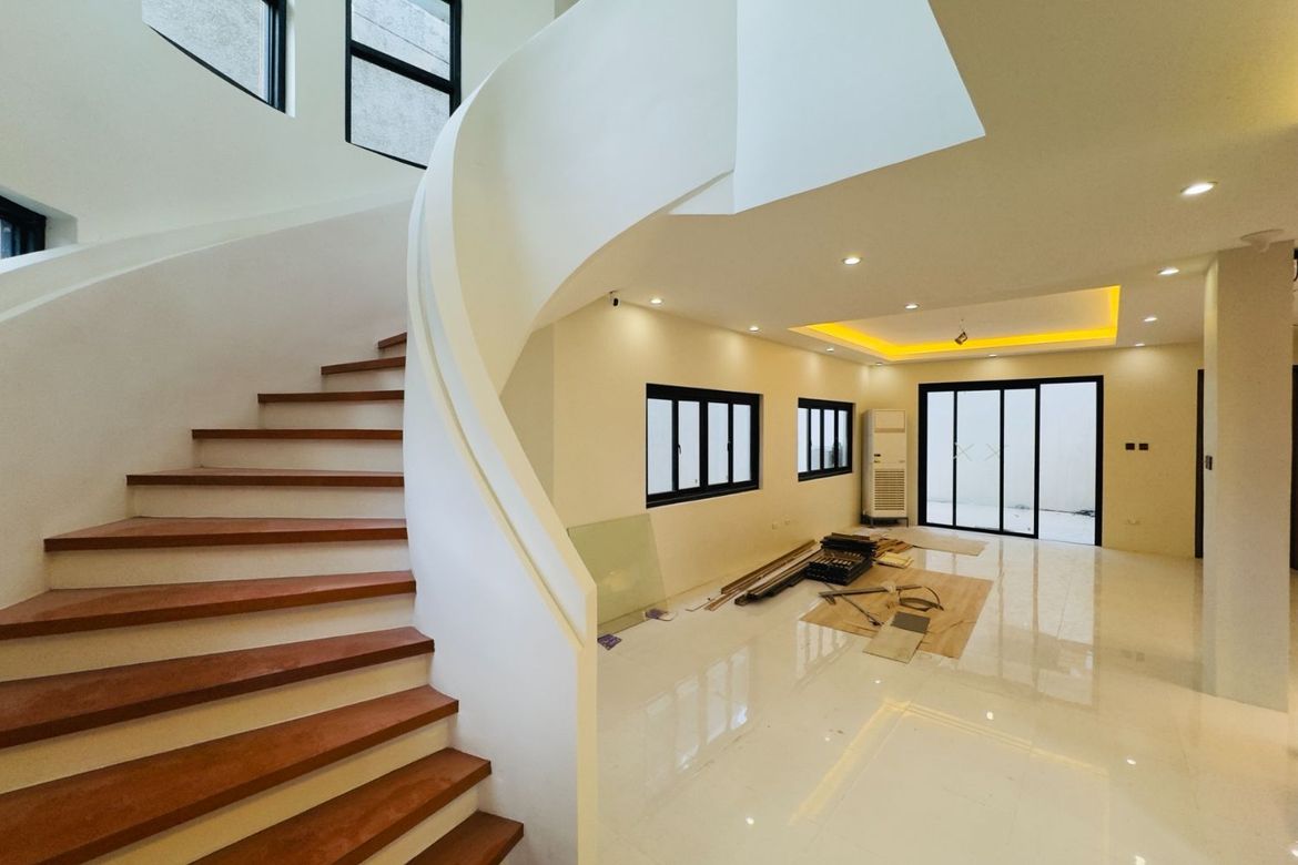 4 Bedroom House for Sale in Batasan Hills, Quezon City, Metro Manila – photo 7