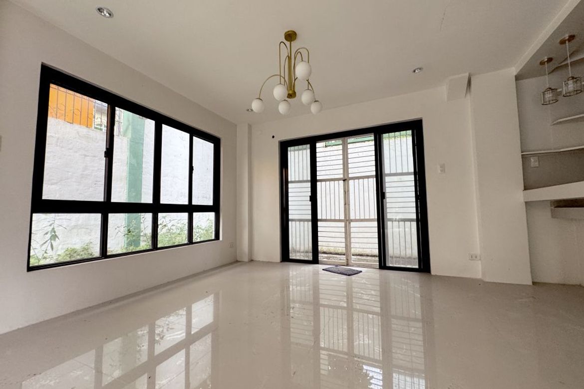 4 Bedroom House for Sale in Batasan Hills, Quezon City, Metro Manila – photo 4