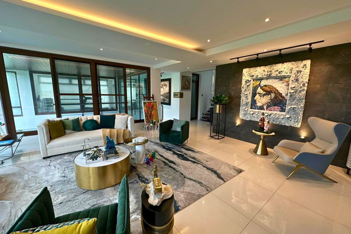 4 Bedroom House for Sale in Batasan Hills, Quezon City, Metro Manila – photo 3