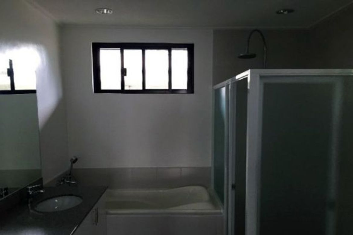 4 Bedroom House for Sale in Bel-Air, Makati, Metro Manila – photo 2