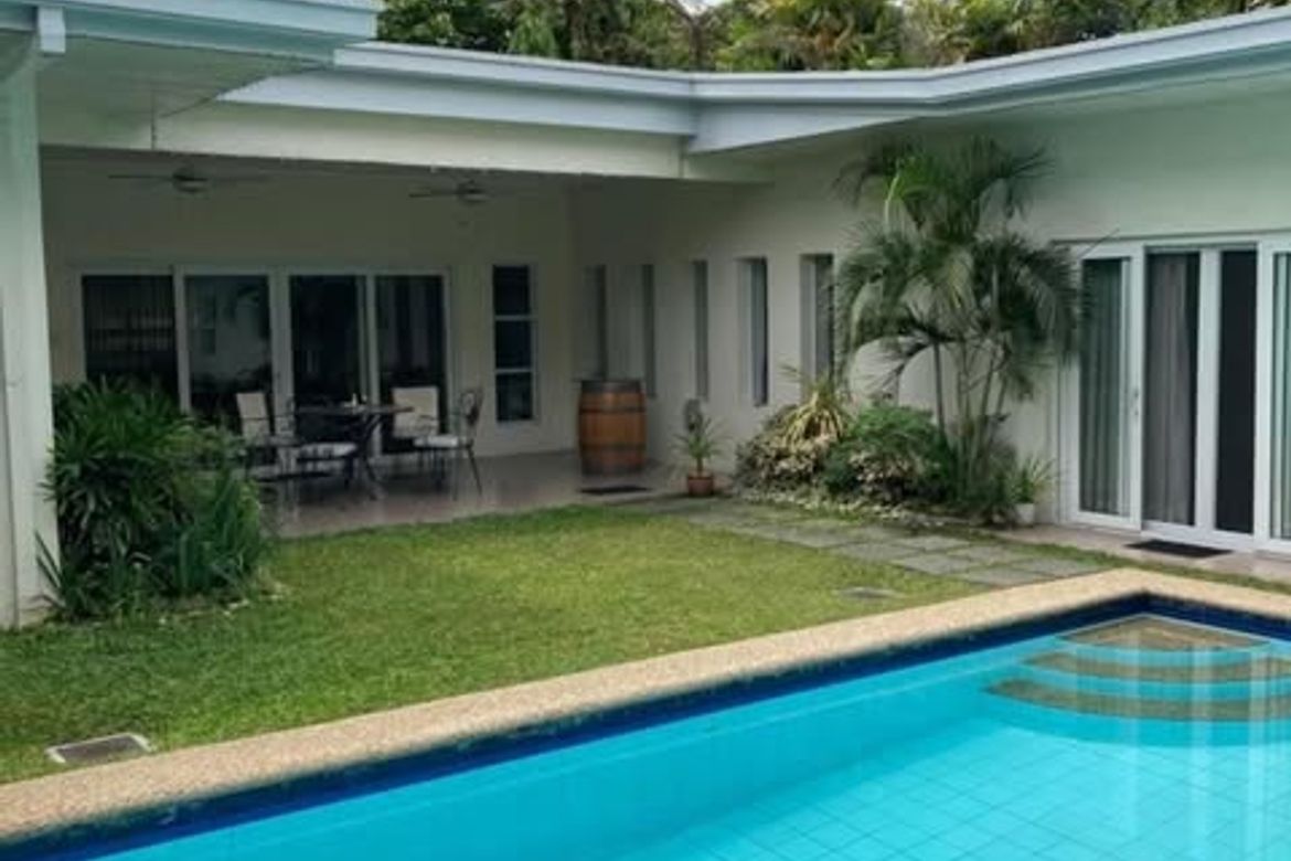 4 Bedroom House for Sale in Bel-Air, Makati, Metro Manila