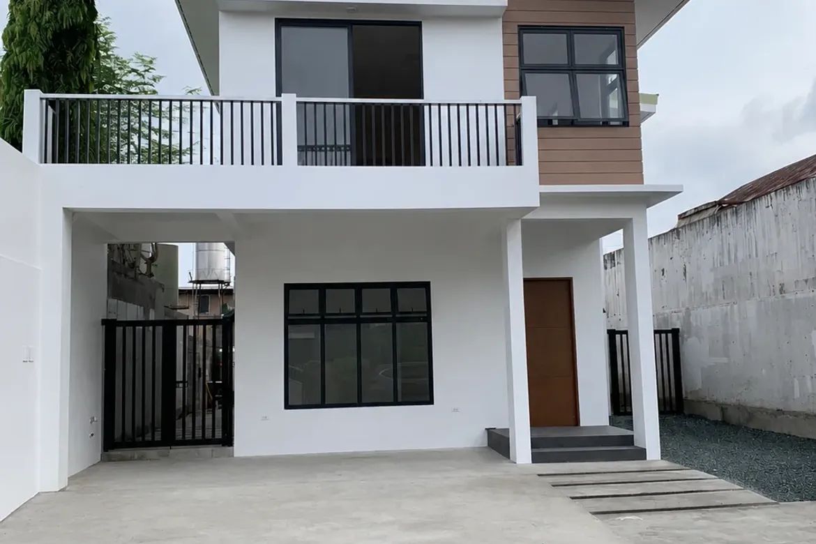 4 Bedroom House for Sale in BF Homes Parañaque, BF Homes, Parañaque, Metro Manila